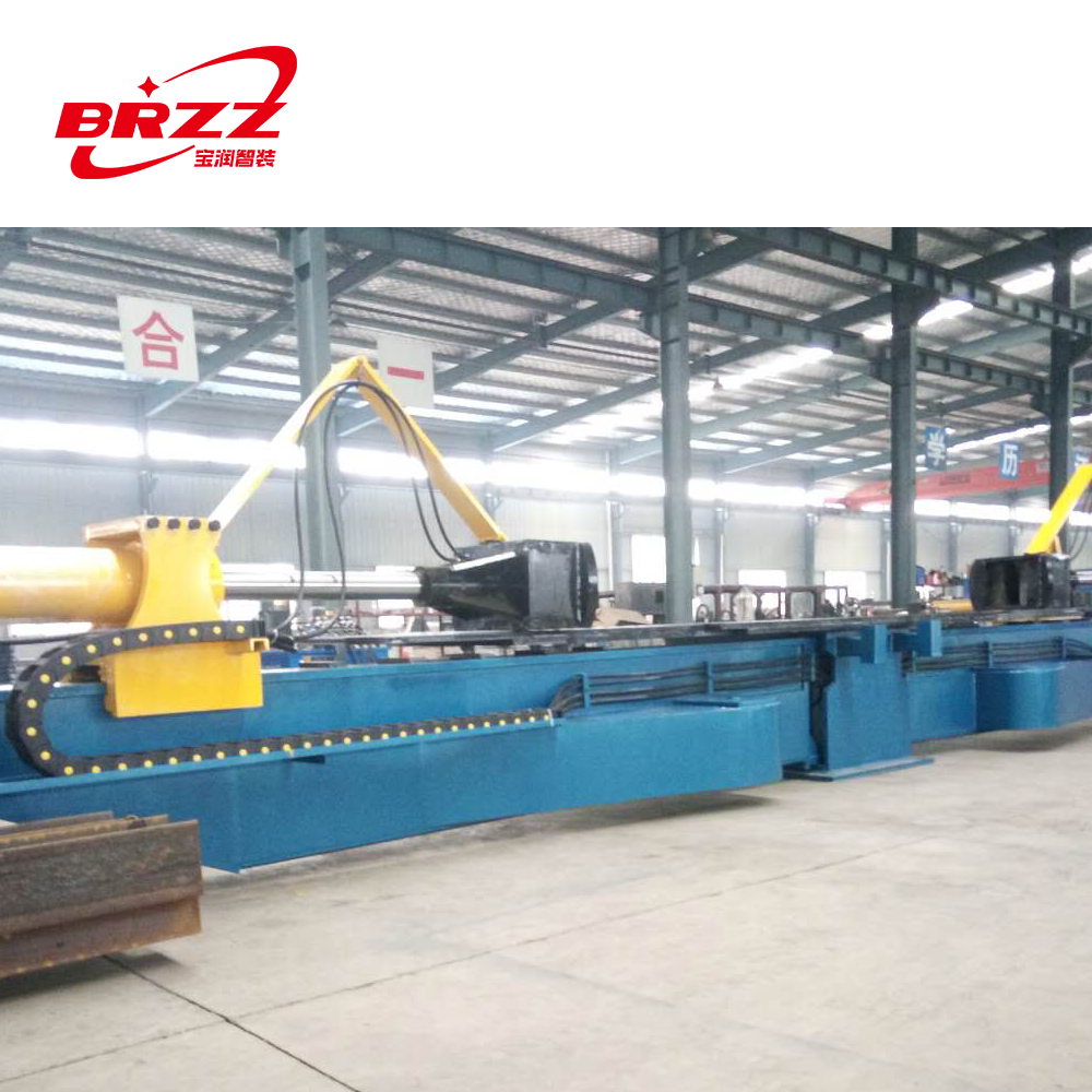 Stretch forming machine