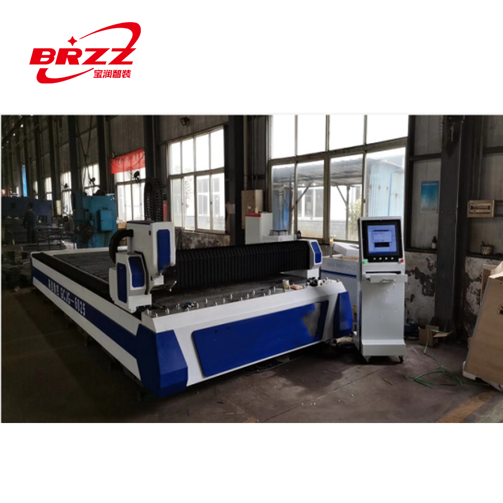 Enclosed fiber laser cutting machine 1000W 1500W 2000W 3000W 3015