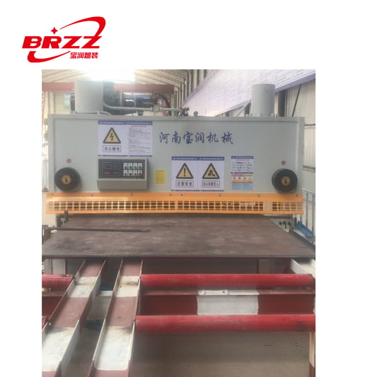 Hydraulic shearing machine