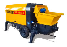 Trailer-mounted concrete pump